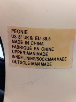 Pantoletten><noscript><img width=