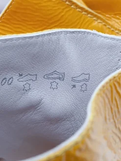 Pantoletten><noscript><img width=