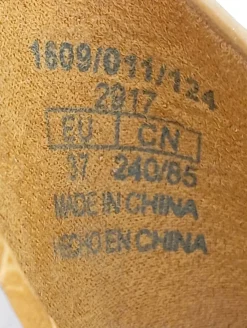 Pantoletten><noscript><img width=