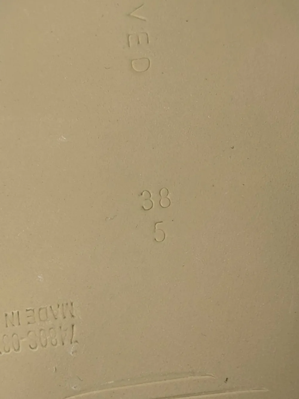 Pantoletten>Reserved Absatz Pantoletten Größe 38 creme