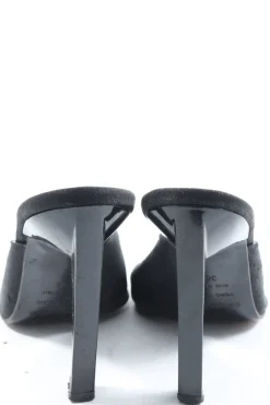 Pantoletten><noscript><img width=