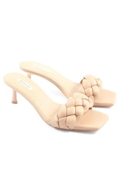 Absatz Pantoletten Größe 37-Stradivarius Clearance