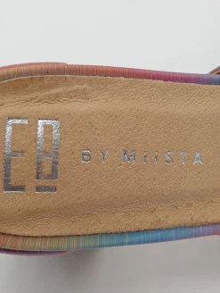 Pantoletten><noscript><img width=