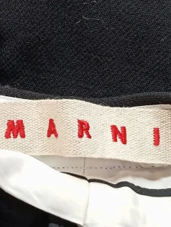 Anzüge><noscript><img width=