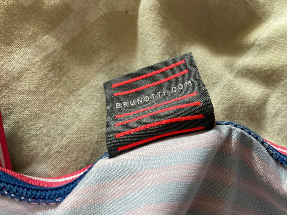 Badeanzug Größe 34- Clearance