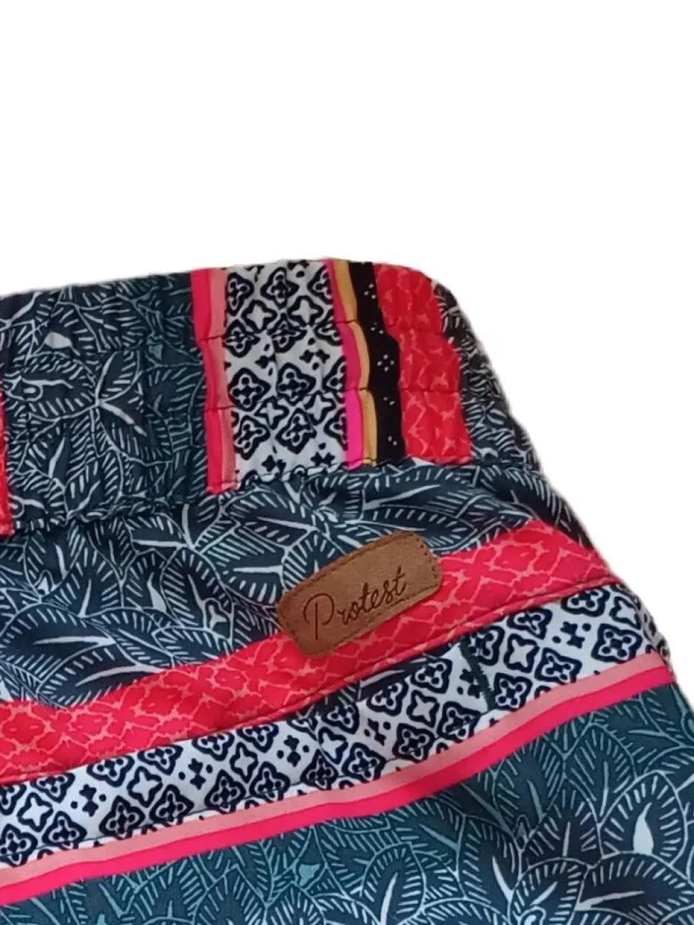 Bademode> Badeshorts Größe 50 mehrfarbig