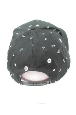 Mützen><noscript><img width=