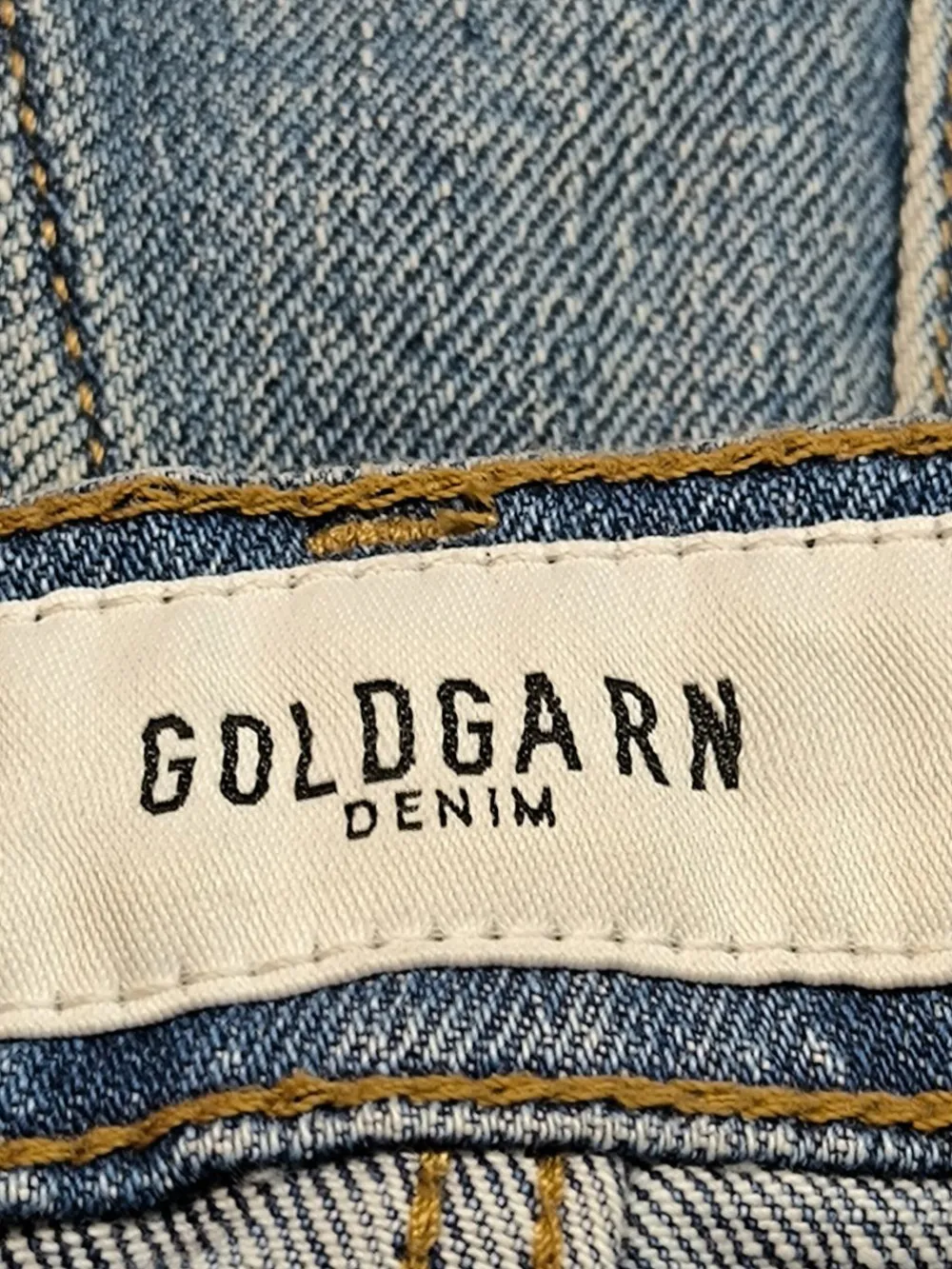 Boyfriendjeans Größe 36-Goldgarn Hot