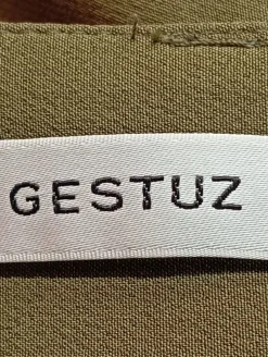 Hosen><noscript><img width=