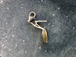 Charms><noscript><img width=