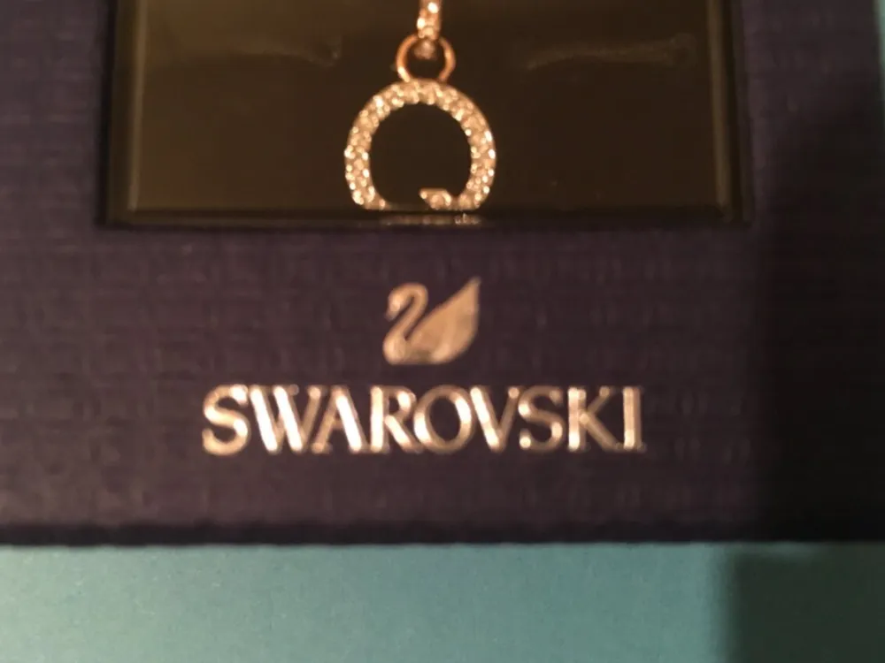 Charm-Swarovski Hot