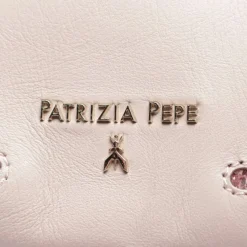 Clutches><noscript><img width=