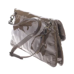 Clutches><noscript><img width=