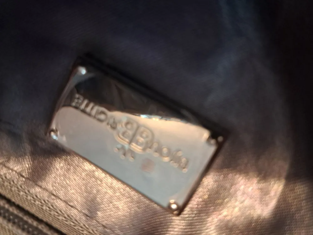 Clutches> Clutch silberfarben