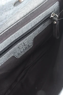 Clutches><noscript><img width=