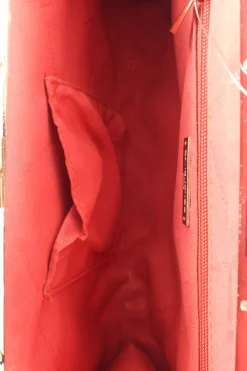 Clutches><noscript><img width=