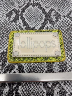 Clutches><noscript><img width=