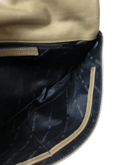 Clutches><noscript><img width=