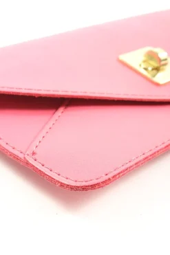 Clutches><noscript><img width=