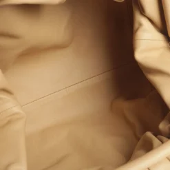 Clutches><noscript><img width=