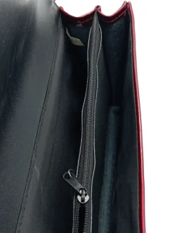 Clutches><noscript><img width=