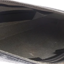 Clutches><noscript><img width=