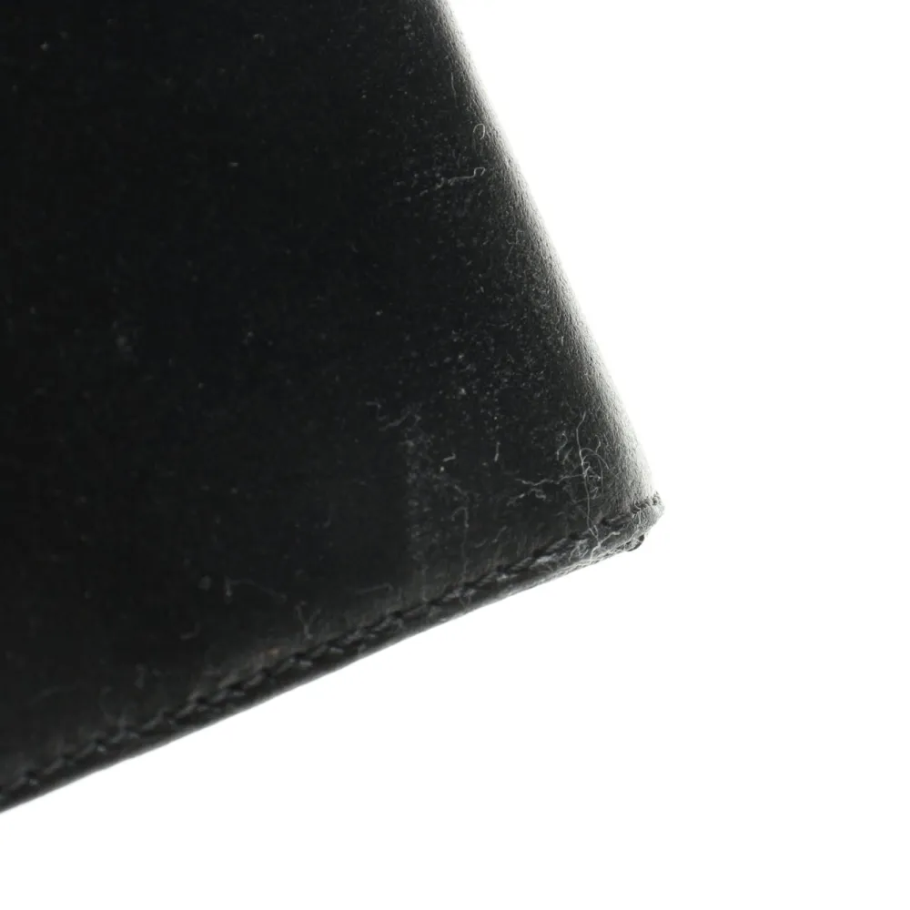 Clutch-Strenesse Online