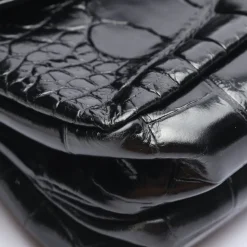 Clutches><noscript><img width=