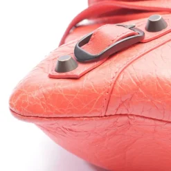 Clutches><noscript><img width=