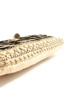 Clutches><noscript><img width=