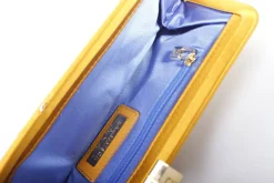 Clutches><noscript><img width=