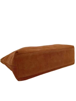 Clutches><noscript><img width=