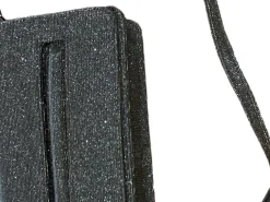 Clutches><noscript><img width=