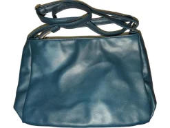 Clutches><noscript><img width=