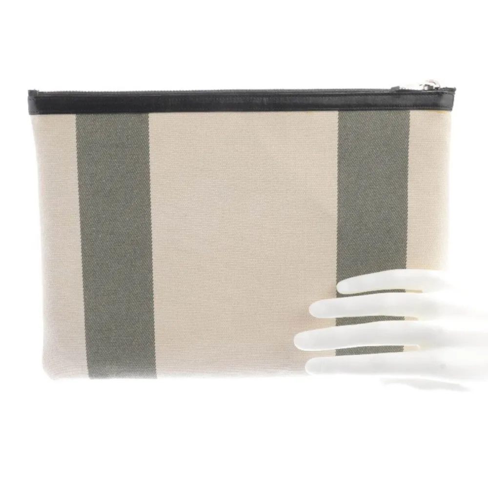 Clutches>Saint Laurent Clutch weiß