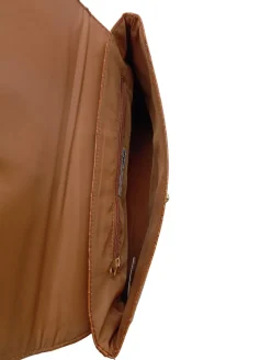 Clutches><noscript><img width=