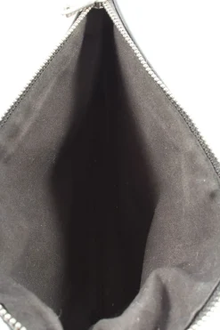 Clutches><noscript><img width=