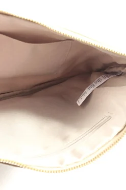 Clutches><noscript><img width=