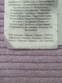 Pullover><noscript><img width=