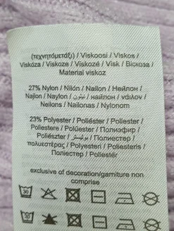 Pullover><noscript><img width=