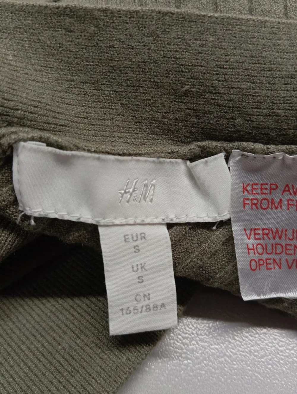 Tops>H&M Cropped Top Größe 36 khaki