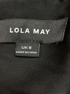 Tops><noscript><img width=