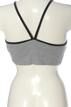 Cropped Top Größe 36-Pull & Bear Clearance