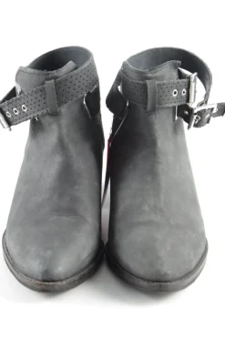 Cut-Out-Stiefeletten Größe 40-H&M Divided Clearance