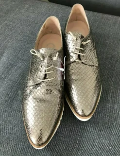 Derby Größe 39,5-Donna Carolina Online