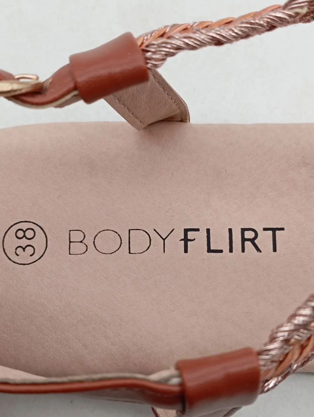 Sandalen>Bodyflirt Dianette-Sandalen Größe 38 braun