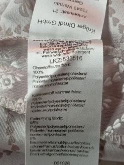 Trachtenmode><noscript><img width=