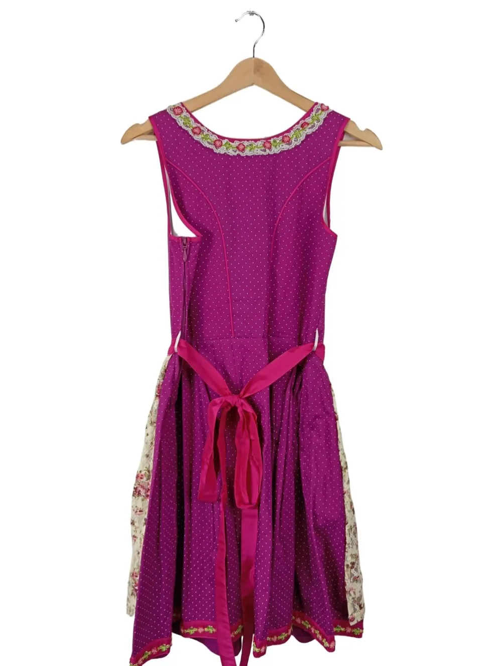 Dirndl Größe 38-edel heiss Hot