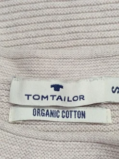 Pullover><noscript><img width=