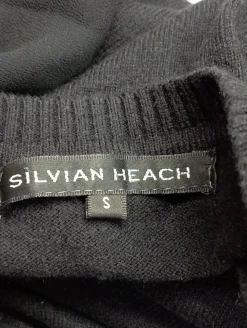 Pullover><noscript><img width=